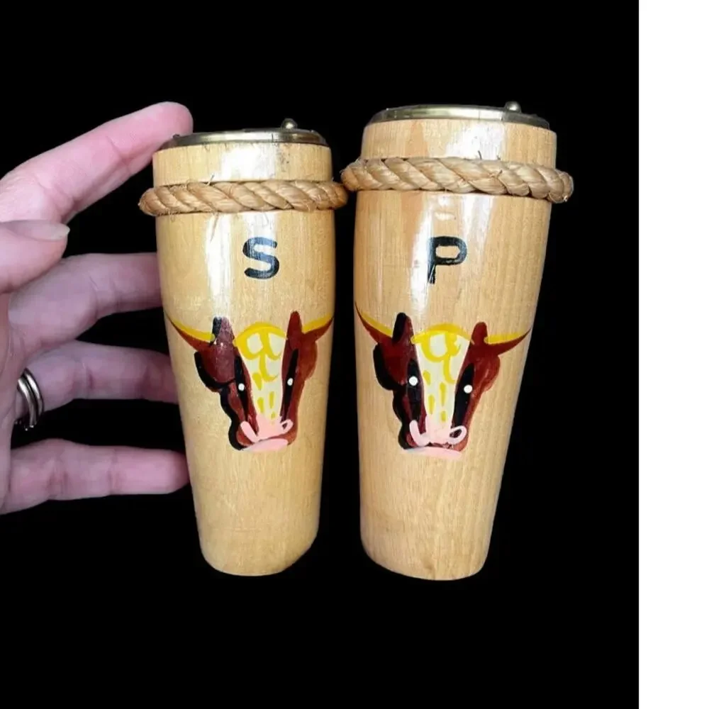 Vintage Wooden Cow Lasso Ranch Salt & Pepper Shakers Farmhouse Decor MCM Japan